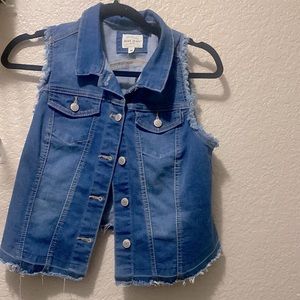 Sleeveless Jean Jacket